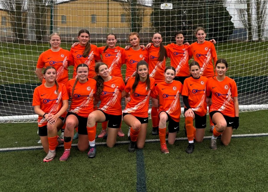 Rugby Borough Girls FC. in their new kit